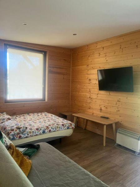 Lesny Zakatek Bed & Breakfast Smardzewice Ngoại thất bức ảnh