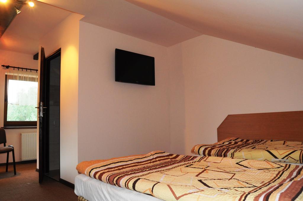 Lesny Zakatek Bed & Breakfast Smardzewice Ngoại thất bức ảnh