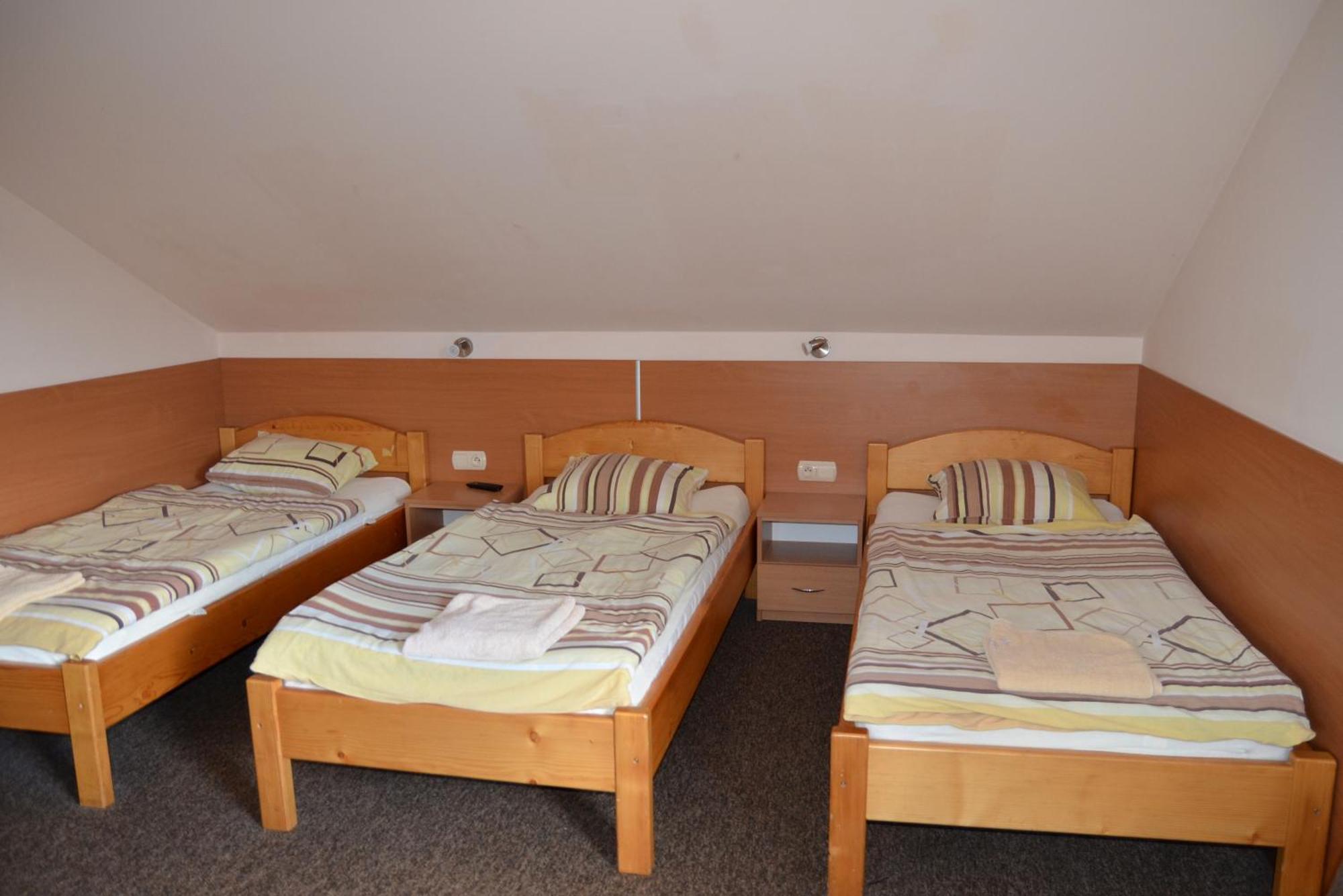 Lesny Zakatek Bed & Breakfast Smardzewice Ngoại thất bức ảnh
